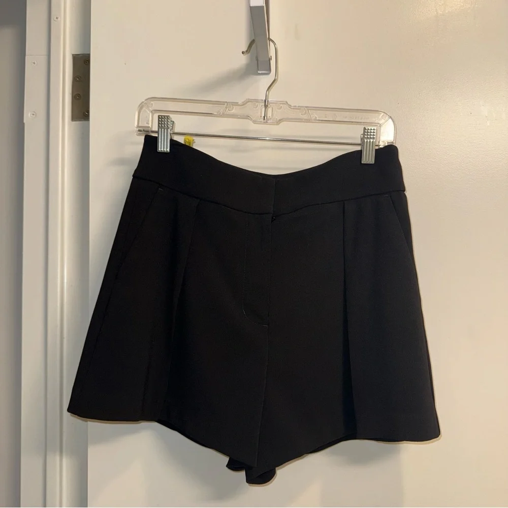 NWOT Express Women's Black High Waisted Shorts - Picture 1 of 10